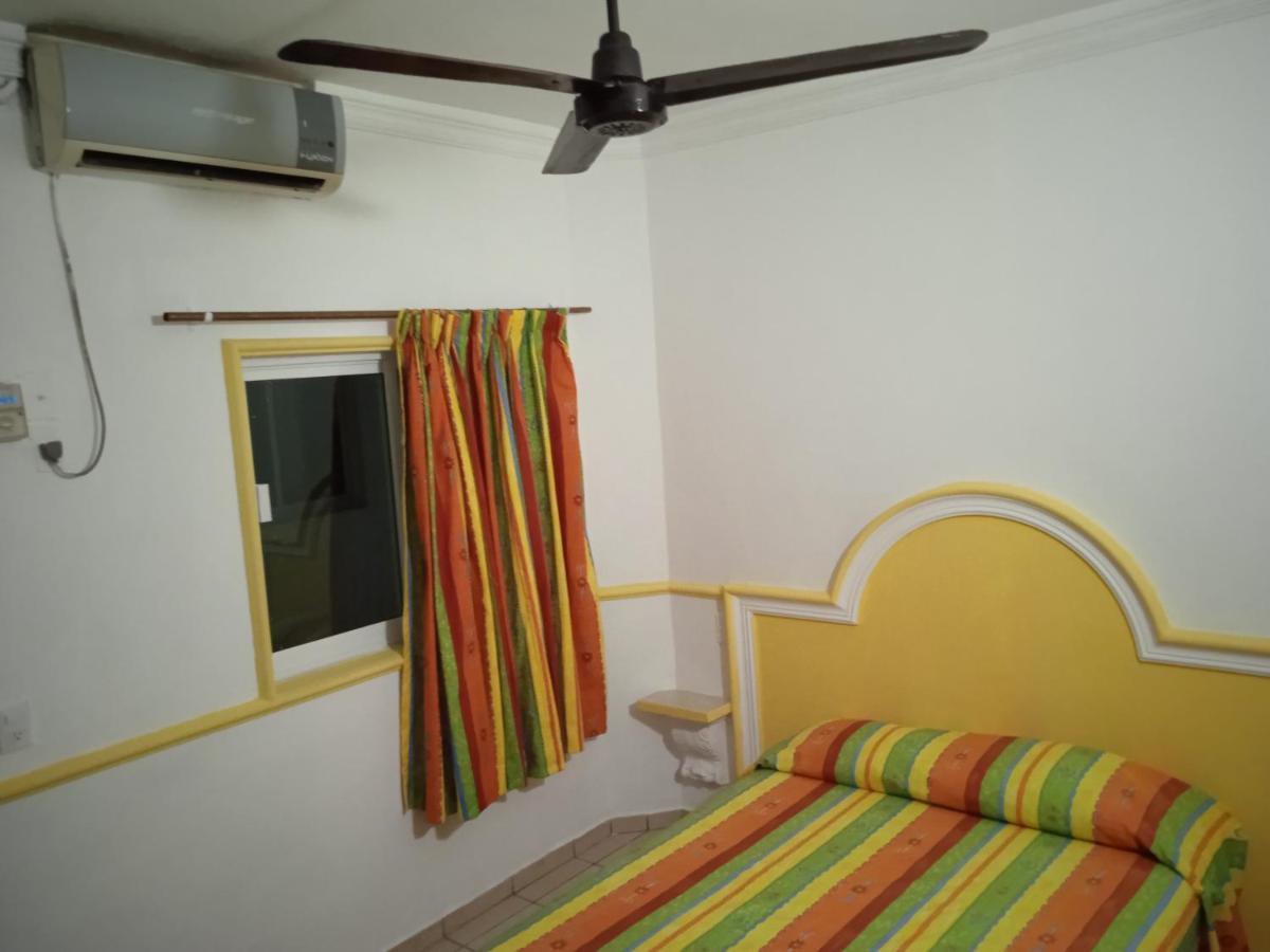 Hotel Kiko Mazatlán Buitenkant foto