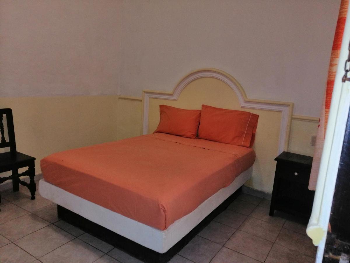 Hotel Kiko Mazatlán Buitenkant foto
